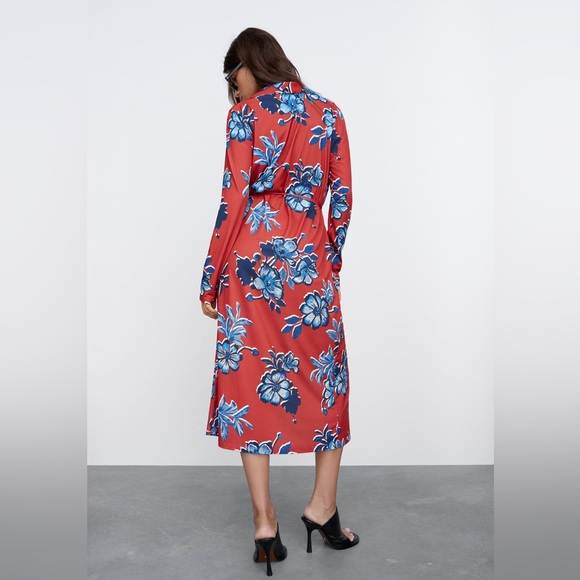 Sold - Picture 4 of 7